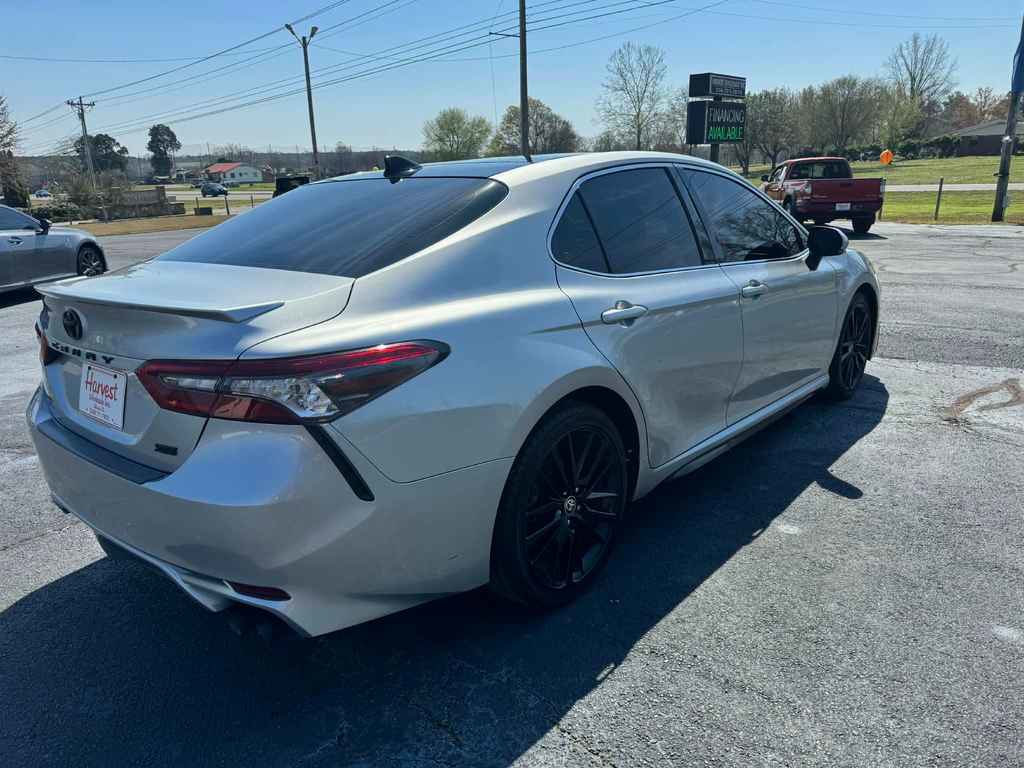 Used 2021 Toyota Camry XSE FWD image 6