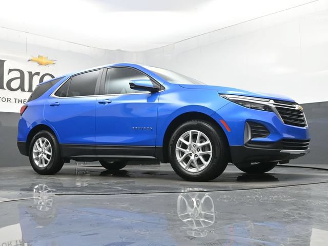 Used 2024 Chevrolet Equinox LT FWD image 2