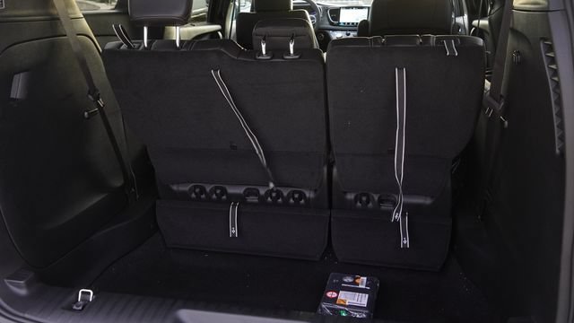 New 2026 Chrysler Pacifica Select FWD image 13