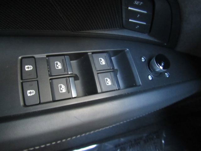 Used 2023 Audi e-tron GT Premium Plus image 36