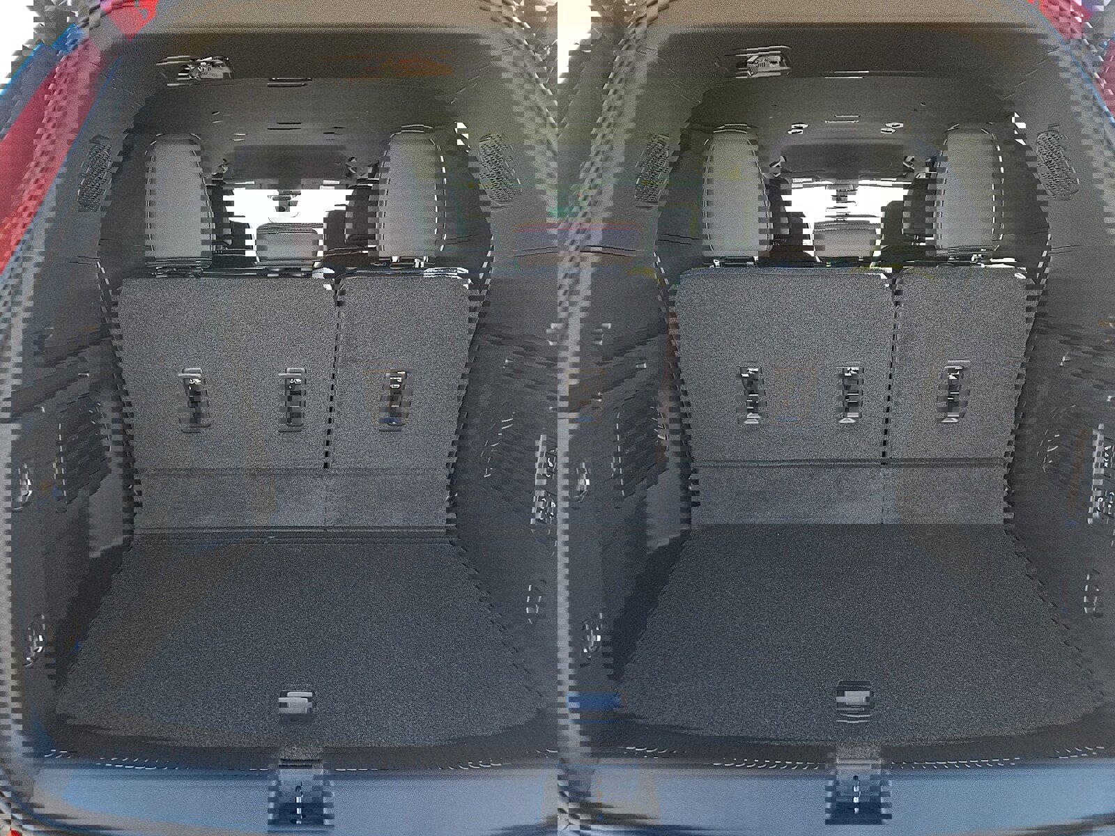 New 2026 Chevrolet Traverse RS image 10