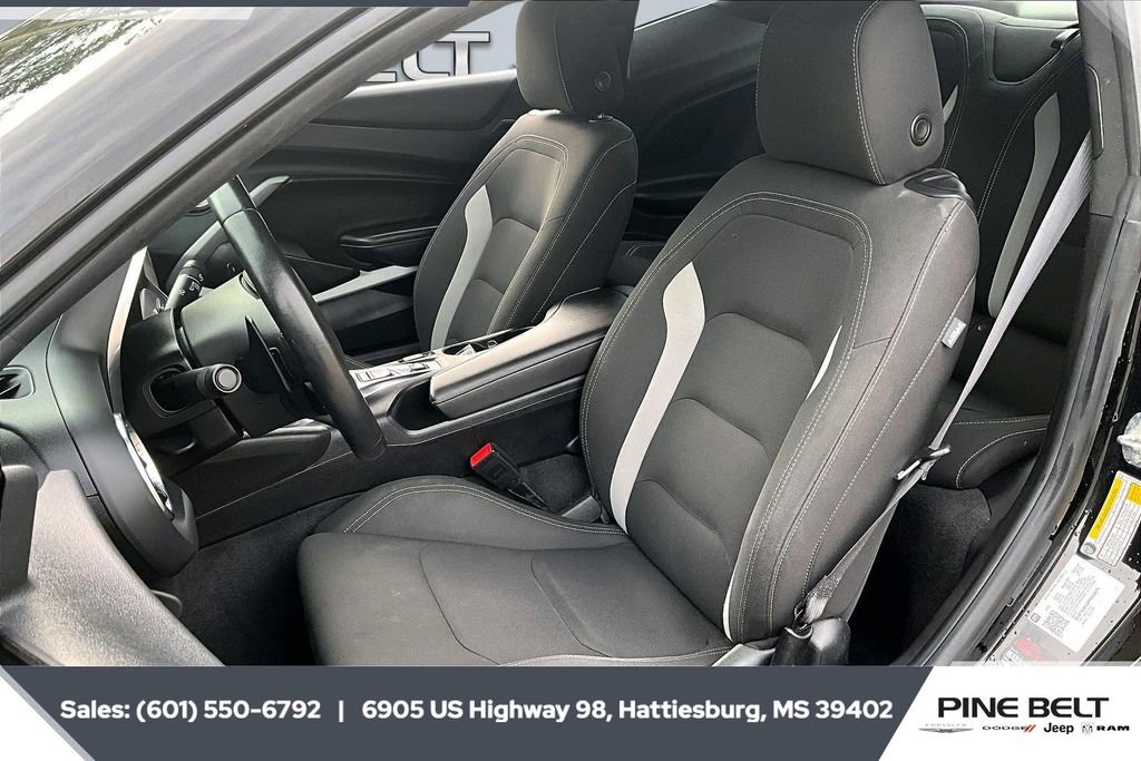 Used 2023 Chevrolet Camaro LT image 18