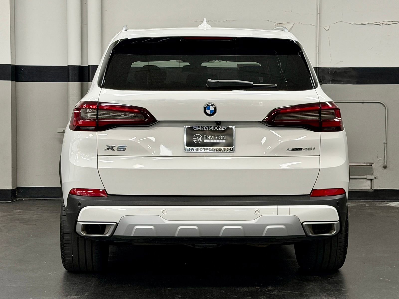 Used 2023 BMW X5 sDrive40i w/ Premium Package image 11