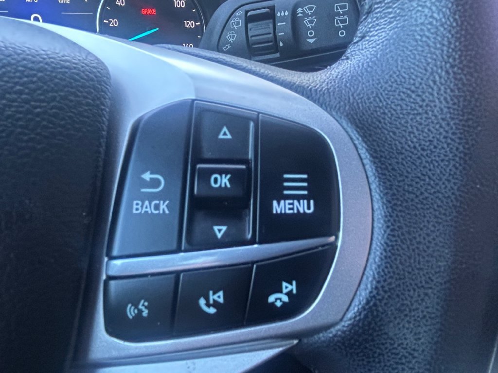 Used 2023 Ford Explorer XLT RWD image 25