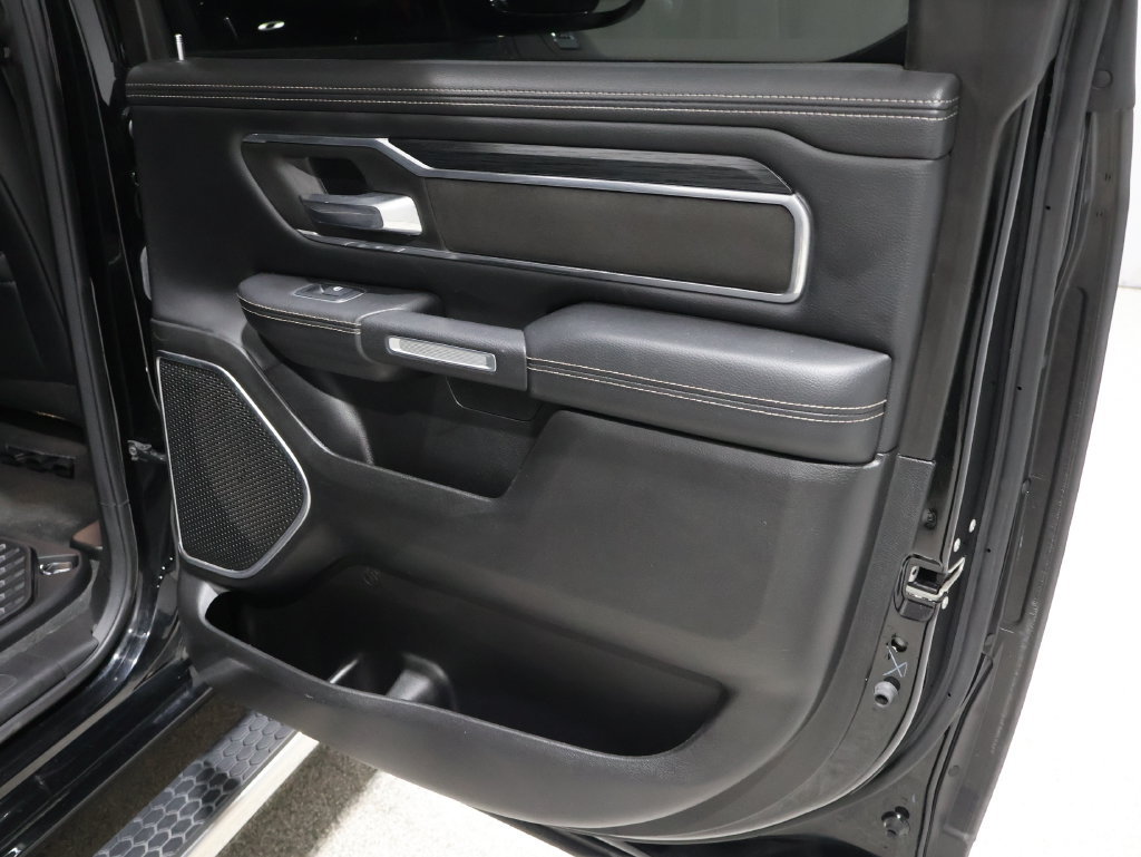 Used 2023 RAM 1500 Laramie AWD/4WD image 24