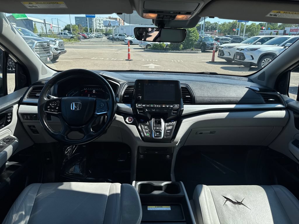 Used 2018 Honda Odyssey Elite image 13