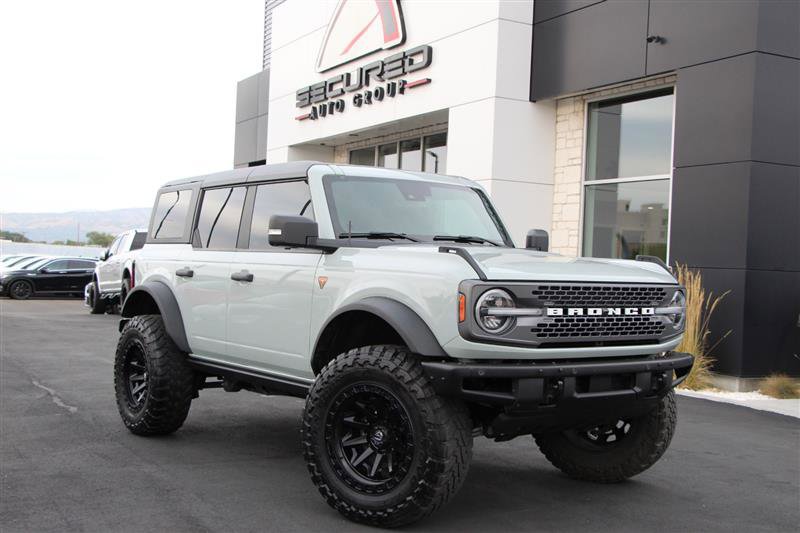 Used 2021 Ford Bronco Badlands w/ Sasquatch Package image 1