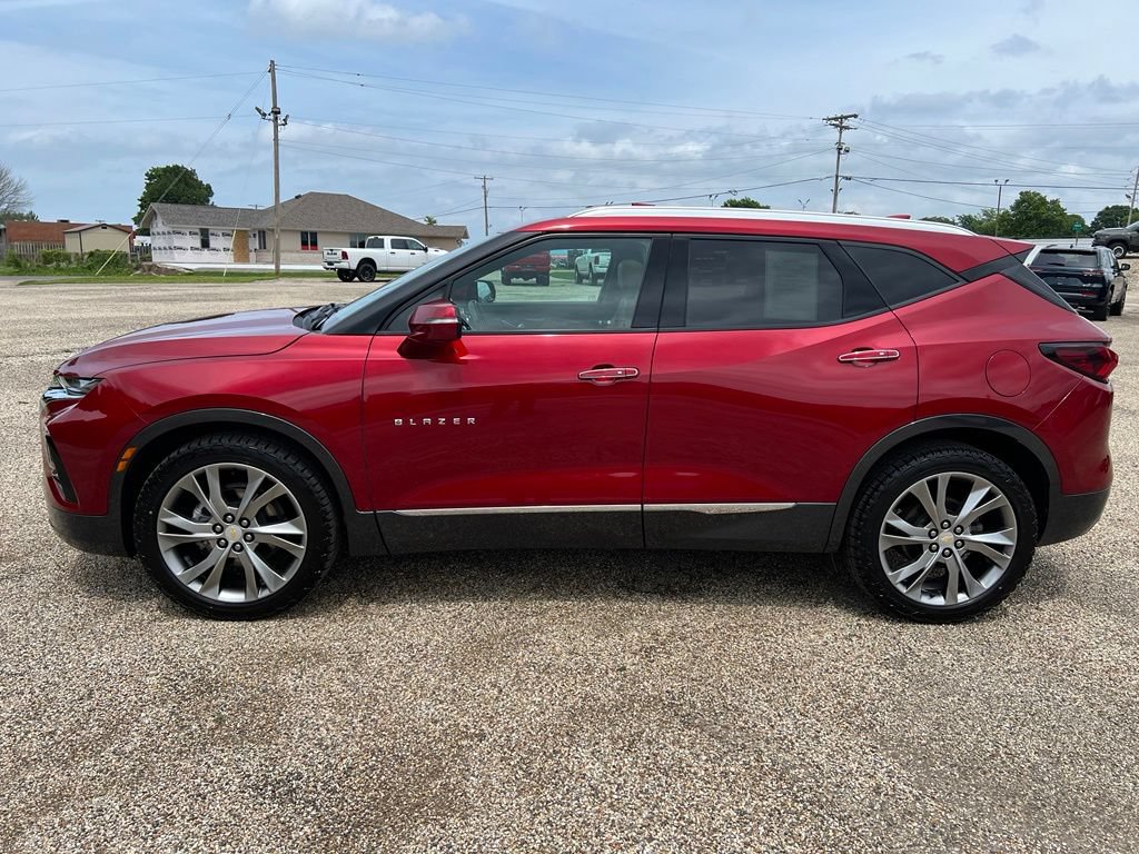 Used 2022 Chevrolet Blazer Premier AWD/4WD image 2