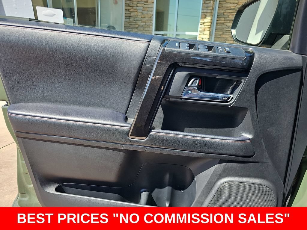 Used 2022 Toyota 4Runner TRD Off-Road Premium w/ TRD Black Wheel Package (TMS) AWD/4WD image 26