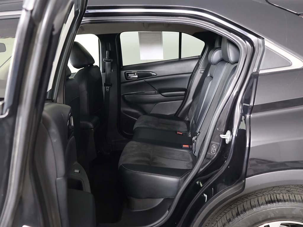 Used 2024 Mitsubishi Eclipse Cross SE image 34