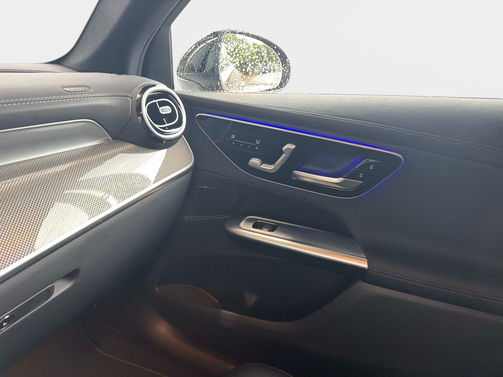 Certified 2026 Mercedes-Benz GLC 300 image 20