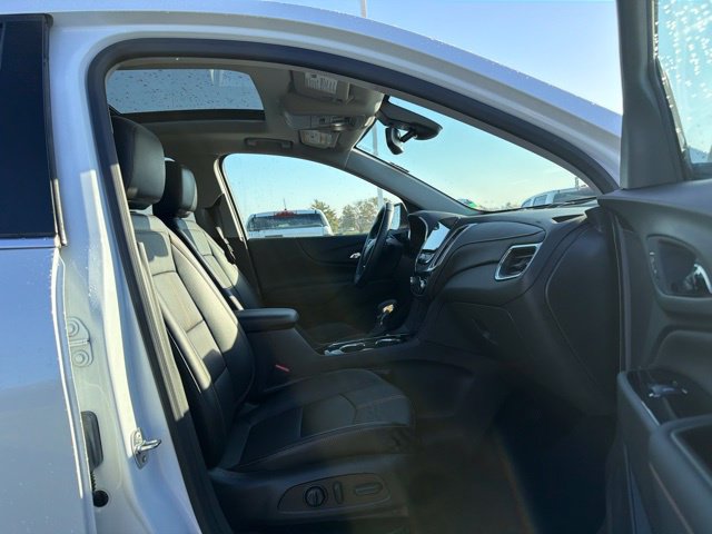Used 2024 Chevrolet Equinox Premier AWD/4WD image 10