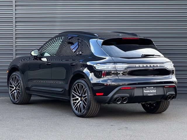New 2026 Porsche Macan AWD/4WD image 3