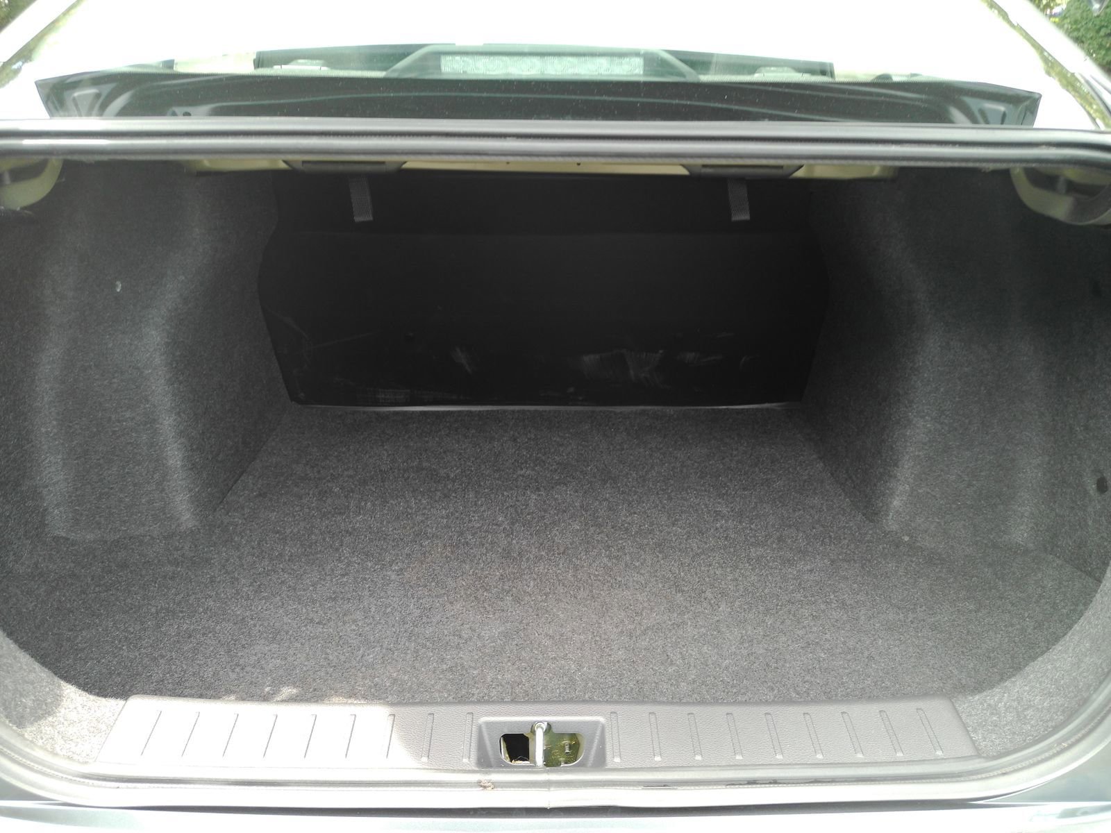 Used 2023 Nissan Versa S w/ Trunk Package FWD image 8