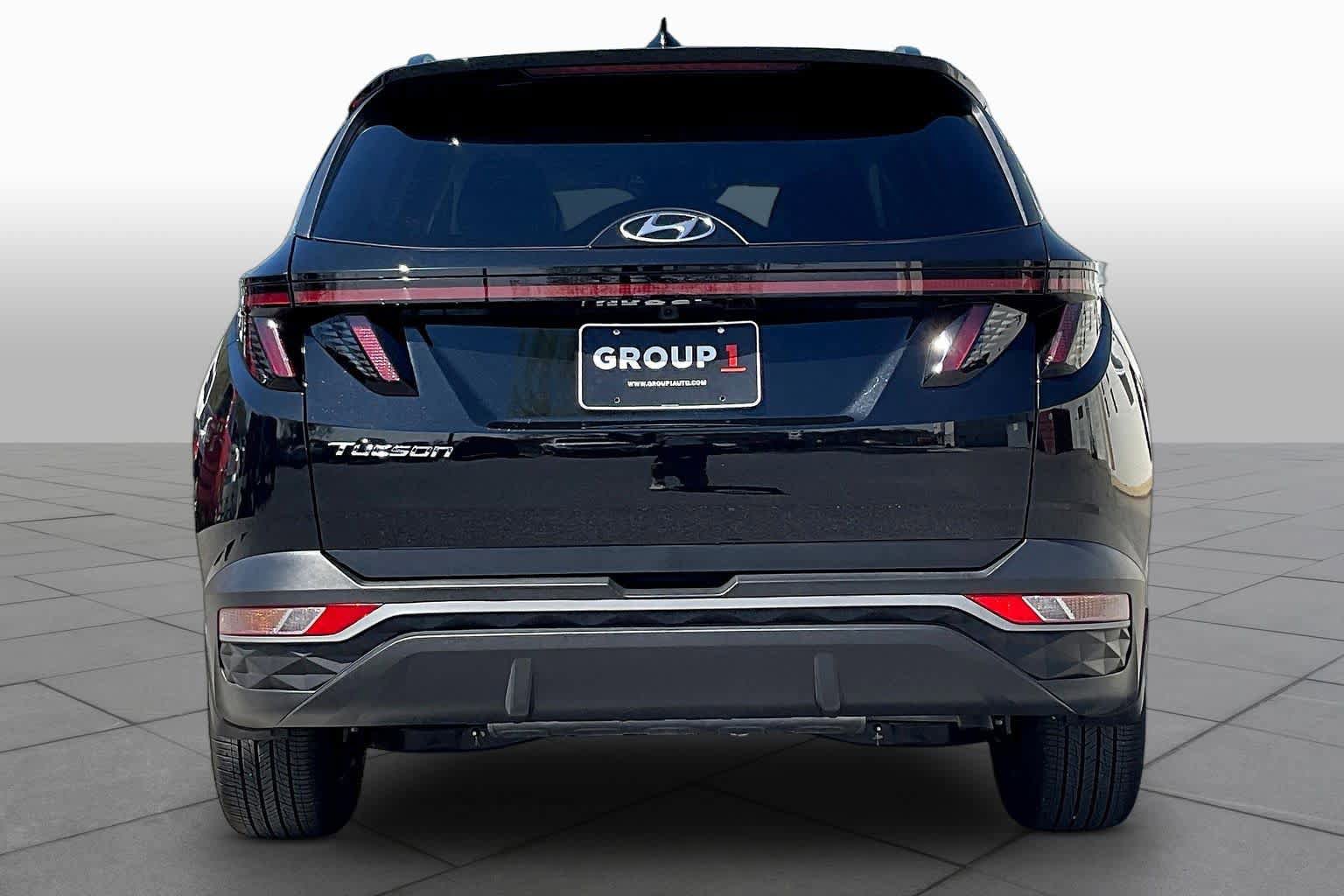 Used 2024 Hyundai Tucson SEL w/ Convenience Package image 4
