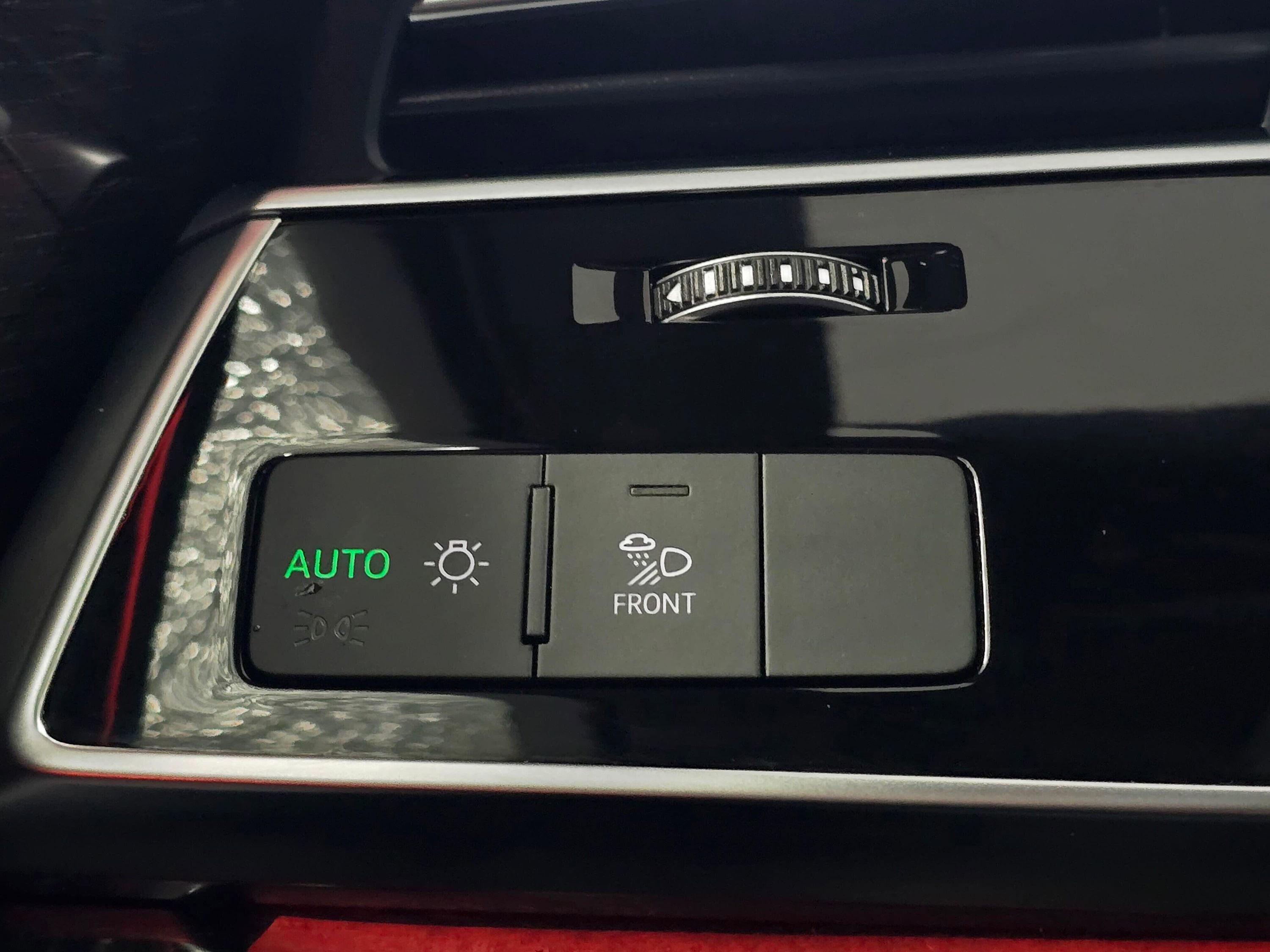 Used 2025 Audi Q7 3.0T Premium Plus image 39