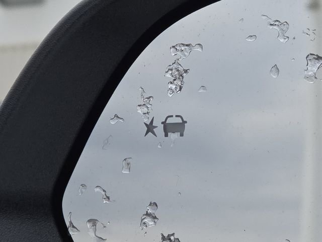 New 2026 Chevrolet Equinox EV LT image 8