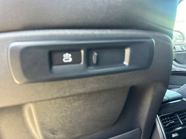 Used 2022 BMW X5 xDrive45e w/ Climate Comfort Package AWD/4WD image 49