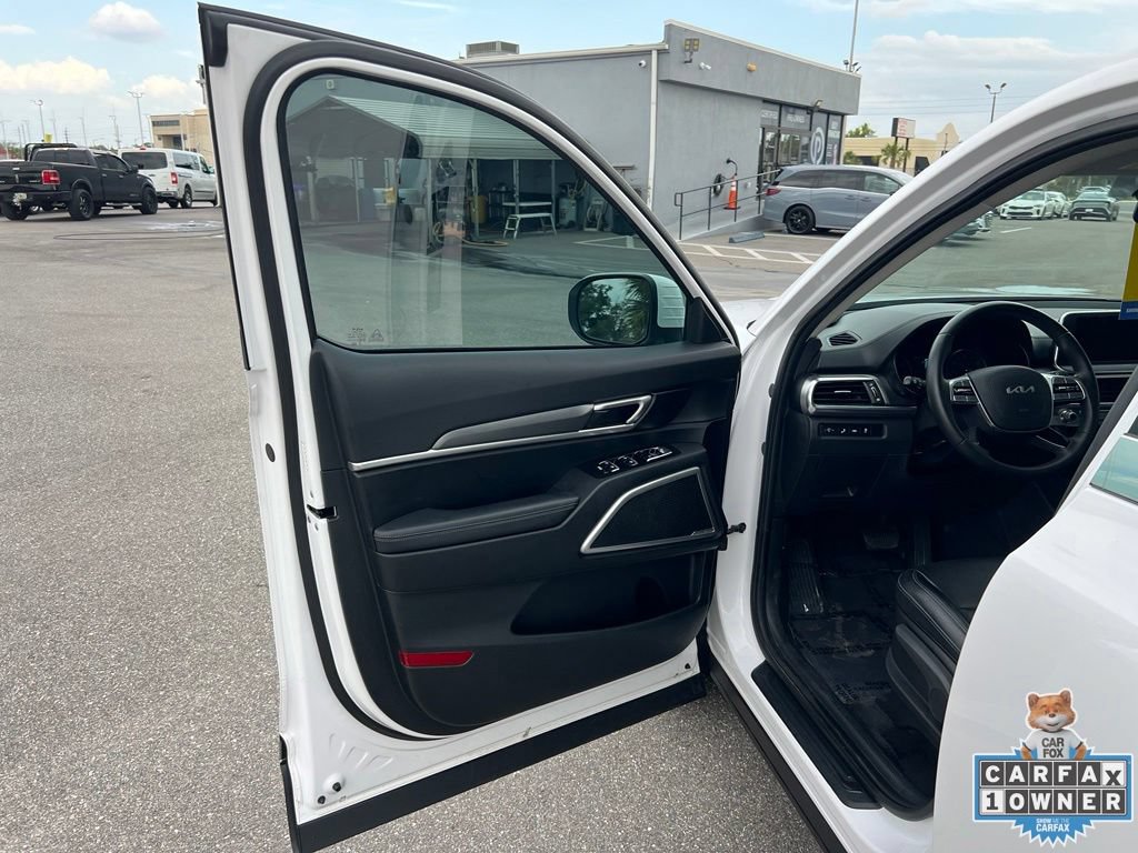 Used 2022 Kia Telluride LX AWD/4WD image 22