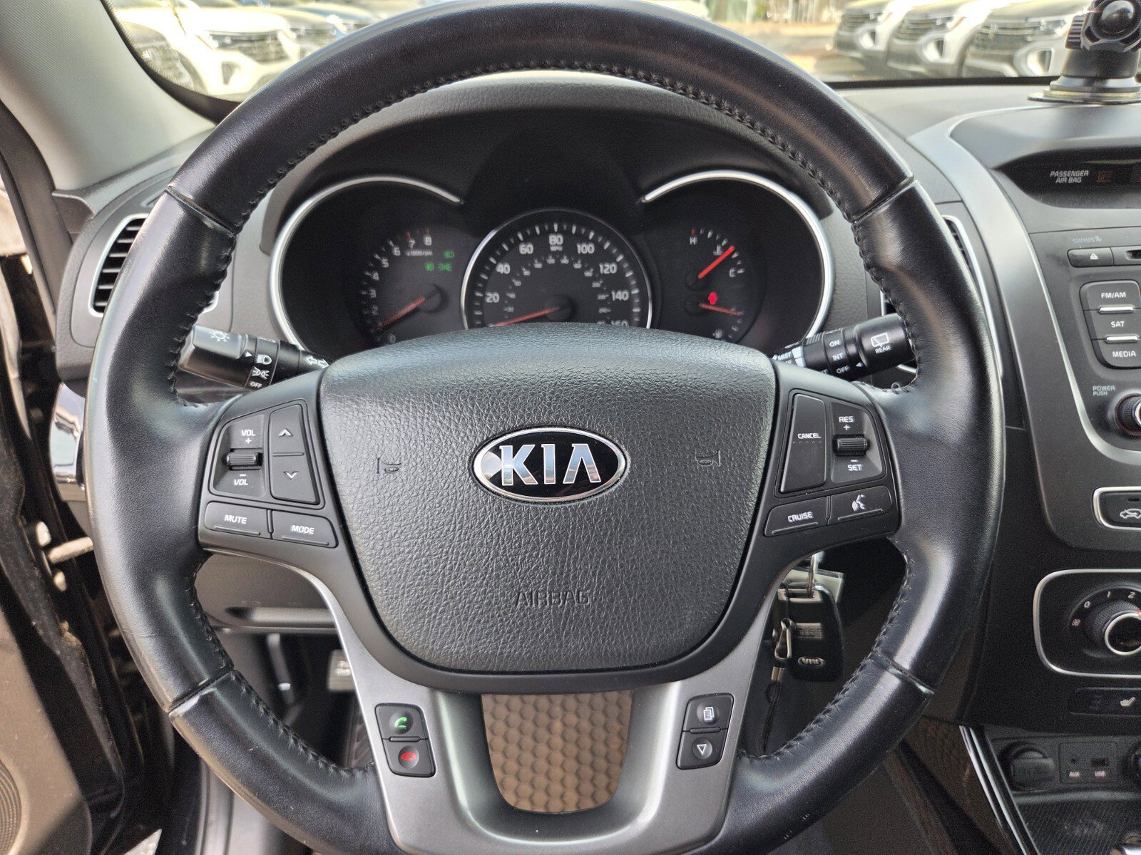 Used 2015 Kia Sorento LX image 19