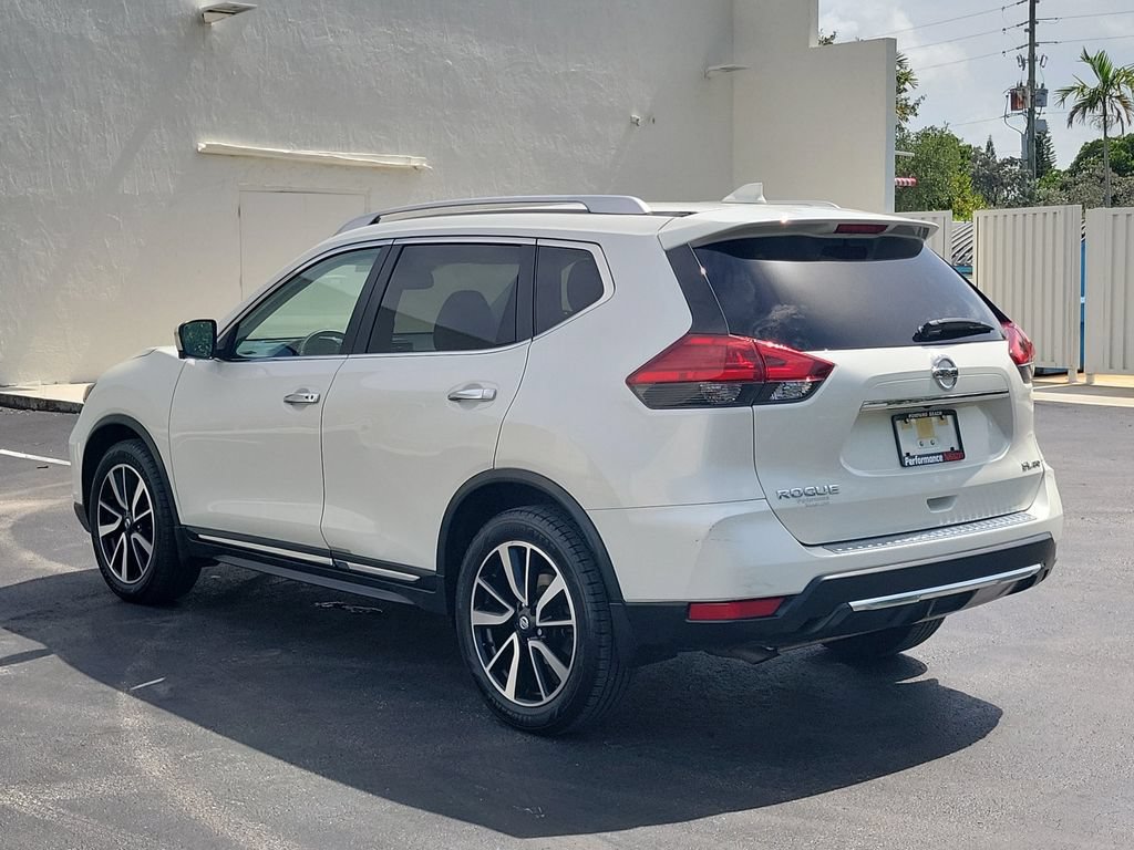 Used 2017 Nissan Rogue SL w/ SL Premium Package AWD/4WD image 6