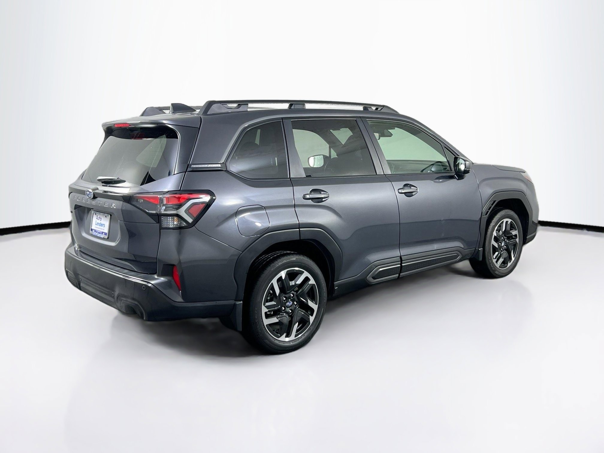 Used 2025 Subaru Forester Limited image 5
