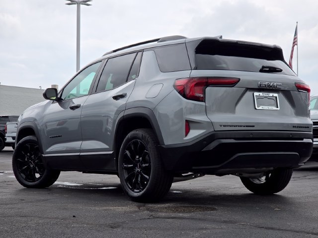 Used 2026 GMC Terrain Elevation w/ Black Edition AWD/4WD image 15