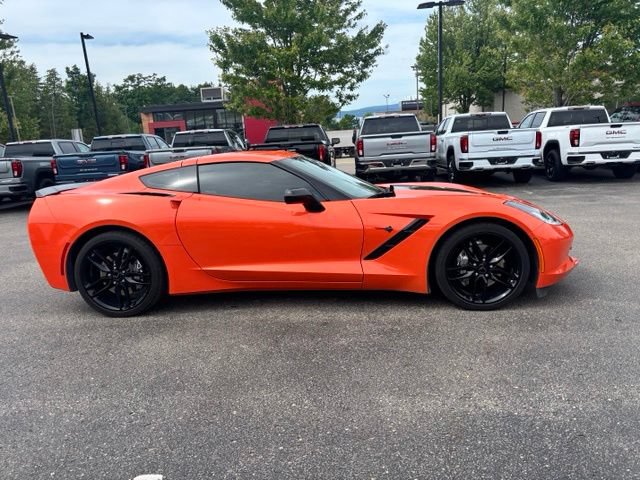 Used 2018 Chevrolet Corvette Stingray Coupe w/ Carbon Flash Badge Package RWD image 5