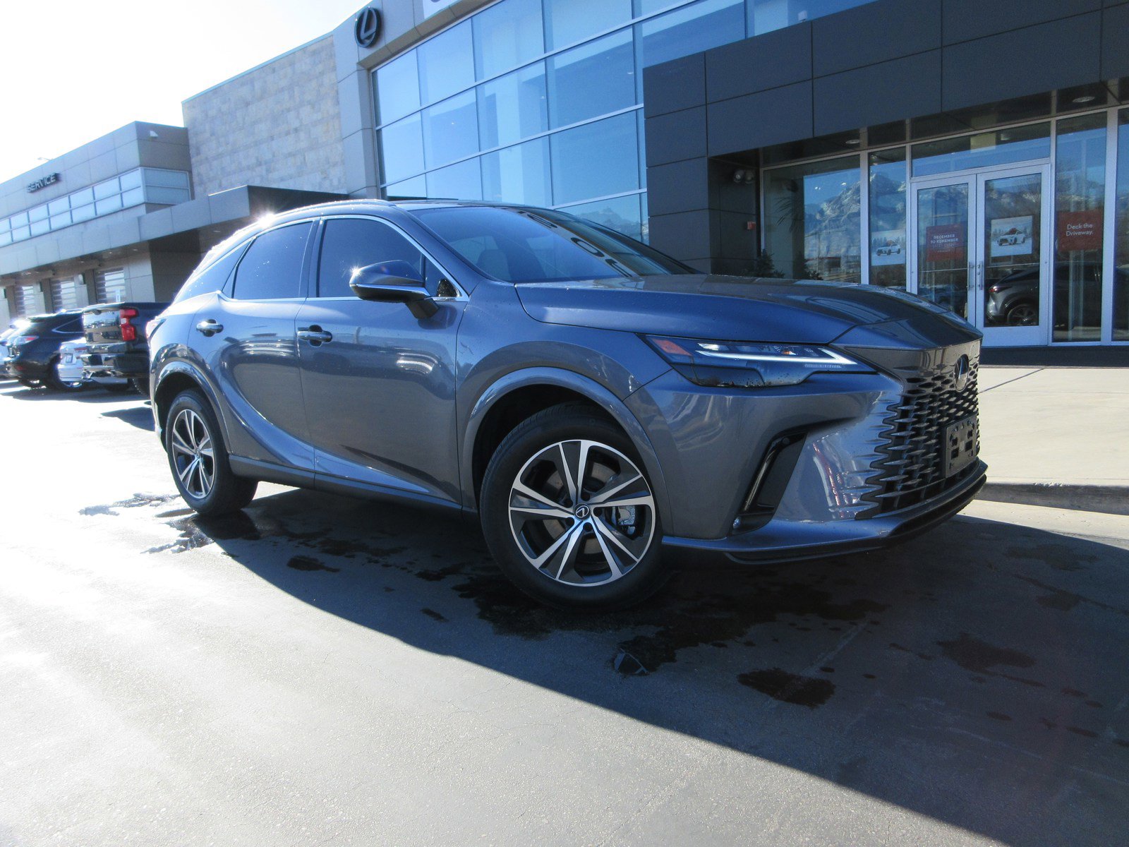 Used 2023 Lexus RX 350h image 13
