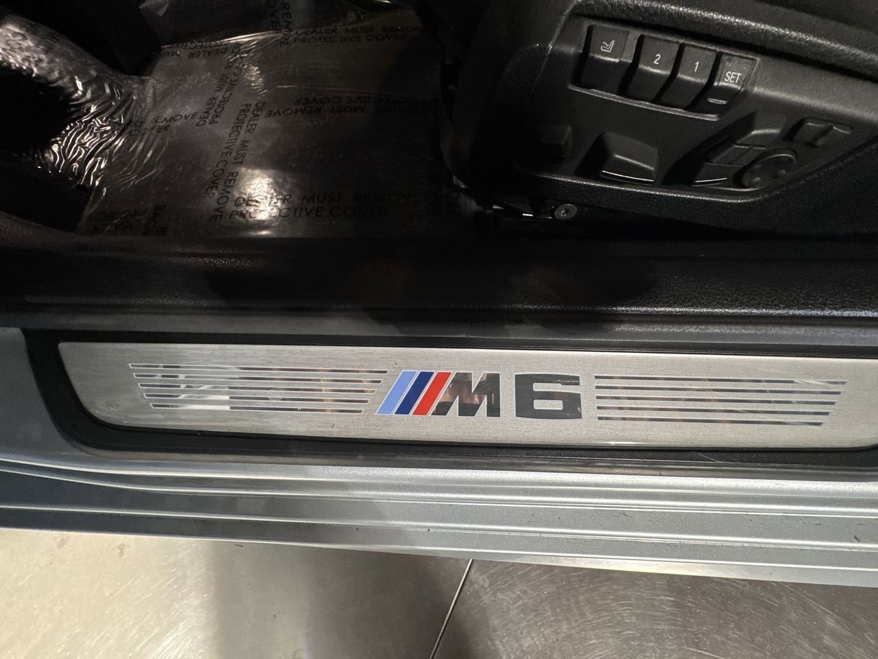 Used 2016 BMW M6 Gran Coupe RWD image 18