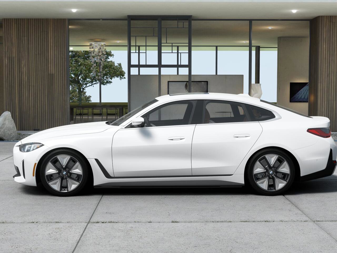 New 2026 BMW i4 eDrive40 w/ Parking Assistance Package RWD image 4