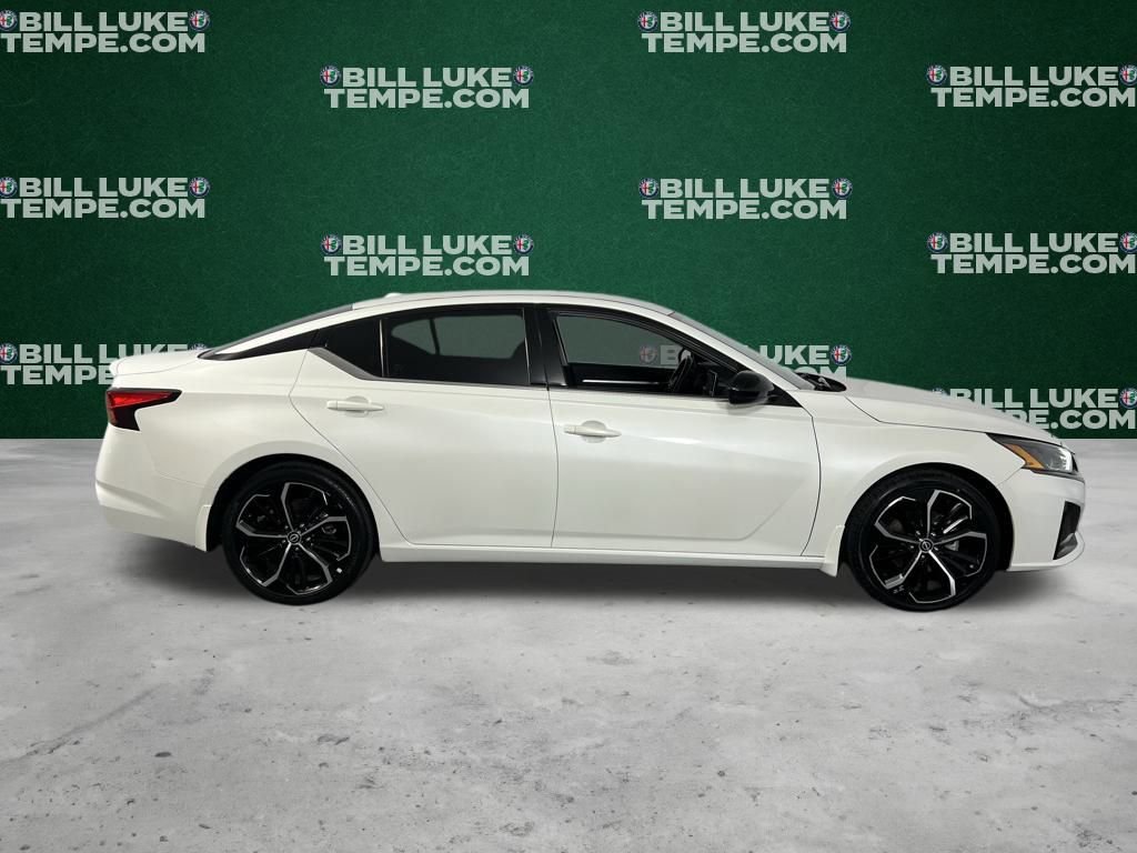 Used 2023 Nissan Altima 2.5 SR image 4