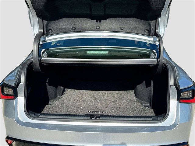 Used 2025 Lexus IS 350 F Sport image 12