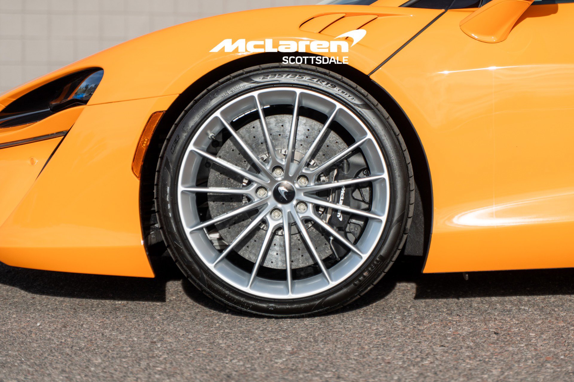 New 2026 McLaren Artura RWD image 17