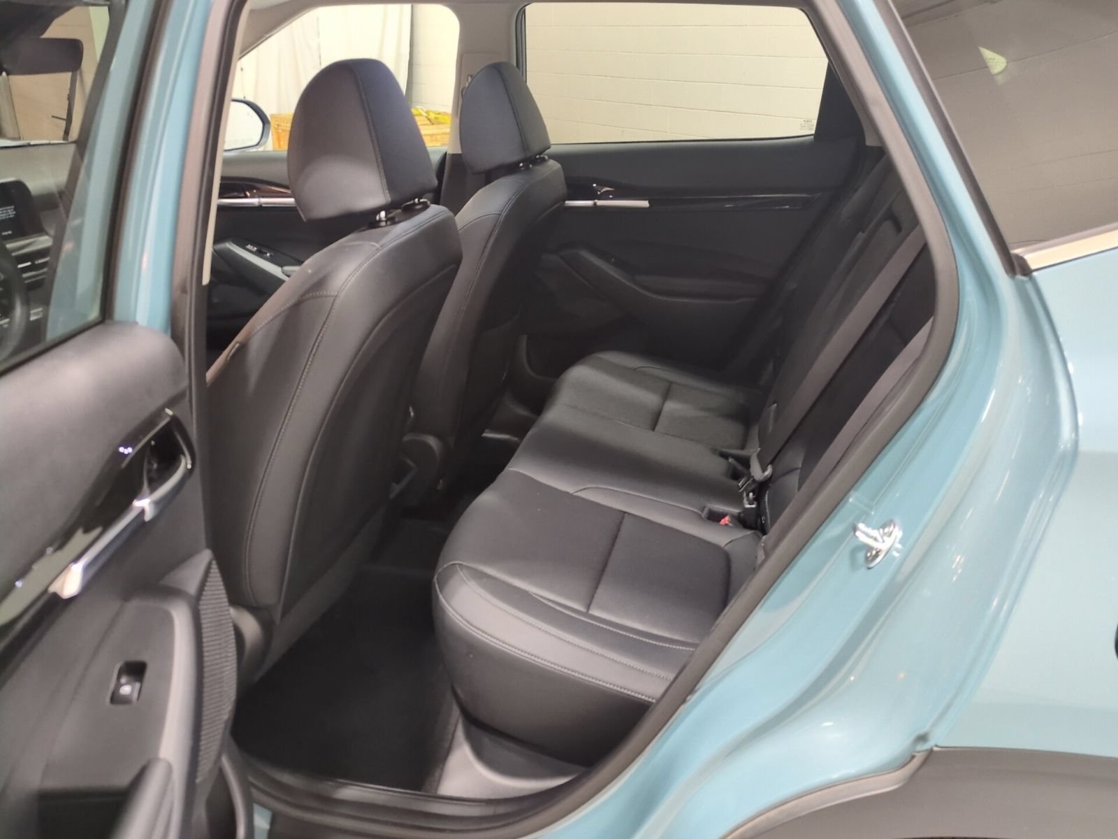Certified 2025 Kia Seltos EX w/ EX Sunroof Package AWD/4WD image 14