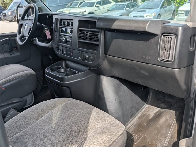 Used 2017 Chevrolet Express 3500 LT w/ LT Preferred Equipment Group image 15