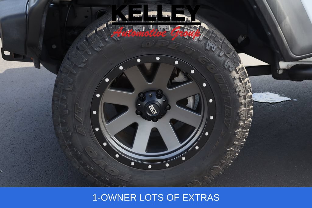 Used 2021 Jeep Wrangler Sport AWD/4WD image 30