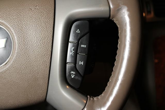 Used 2013 Chevrolet Tahoe LTZ AWD/4WD image 11
