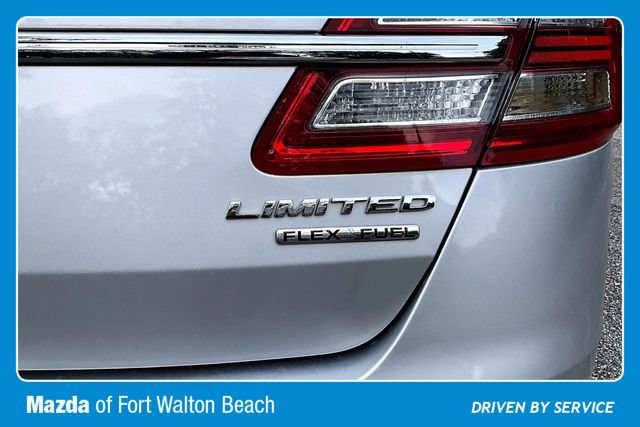 Used 2018 Ford Taurus Limited FWD image 21