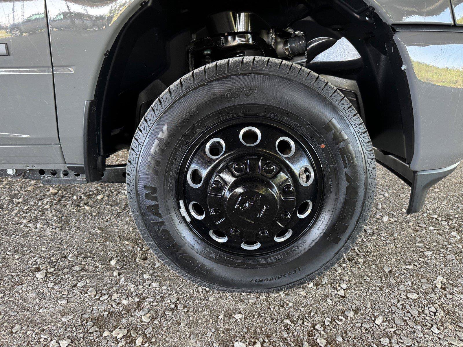 New 2027 RAM 3500 Big Horn AWD/4WD image 49