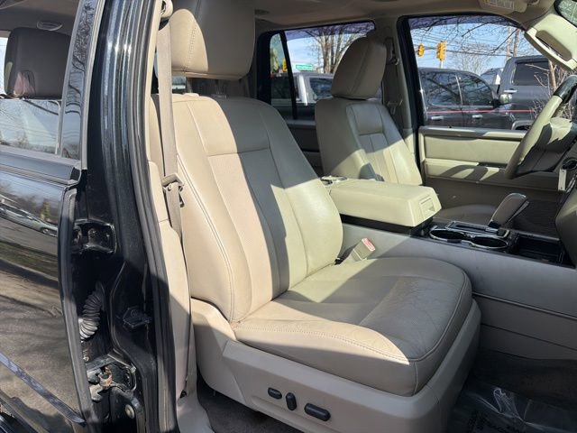 Used 2014 Ford Expedition Limited w/ Equipment Group 301A RWD image 10