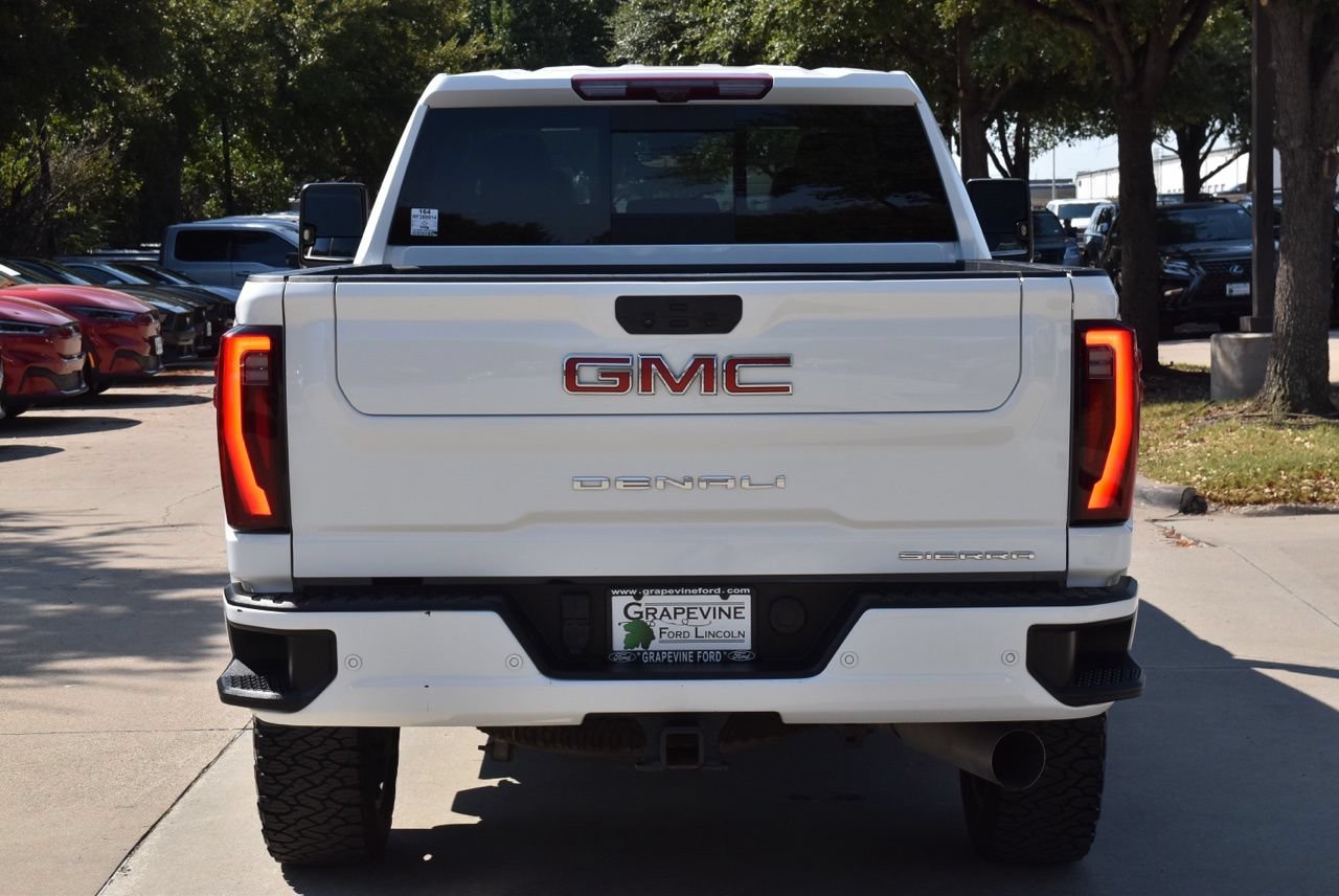 Used 2024 GMC Sierra 2500 Denali w/ Denali Reserve Package AWD/4WD image 9
