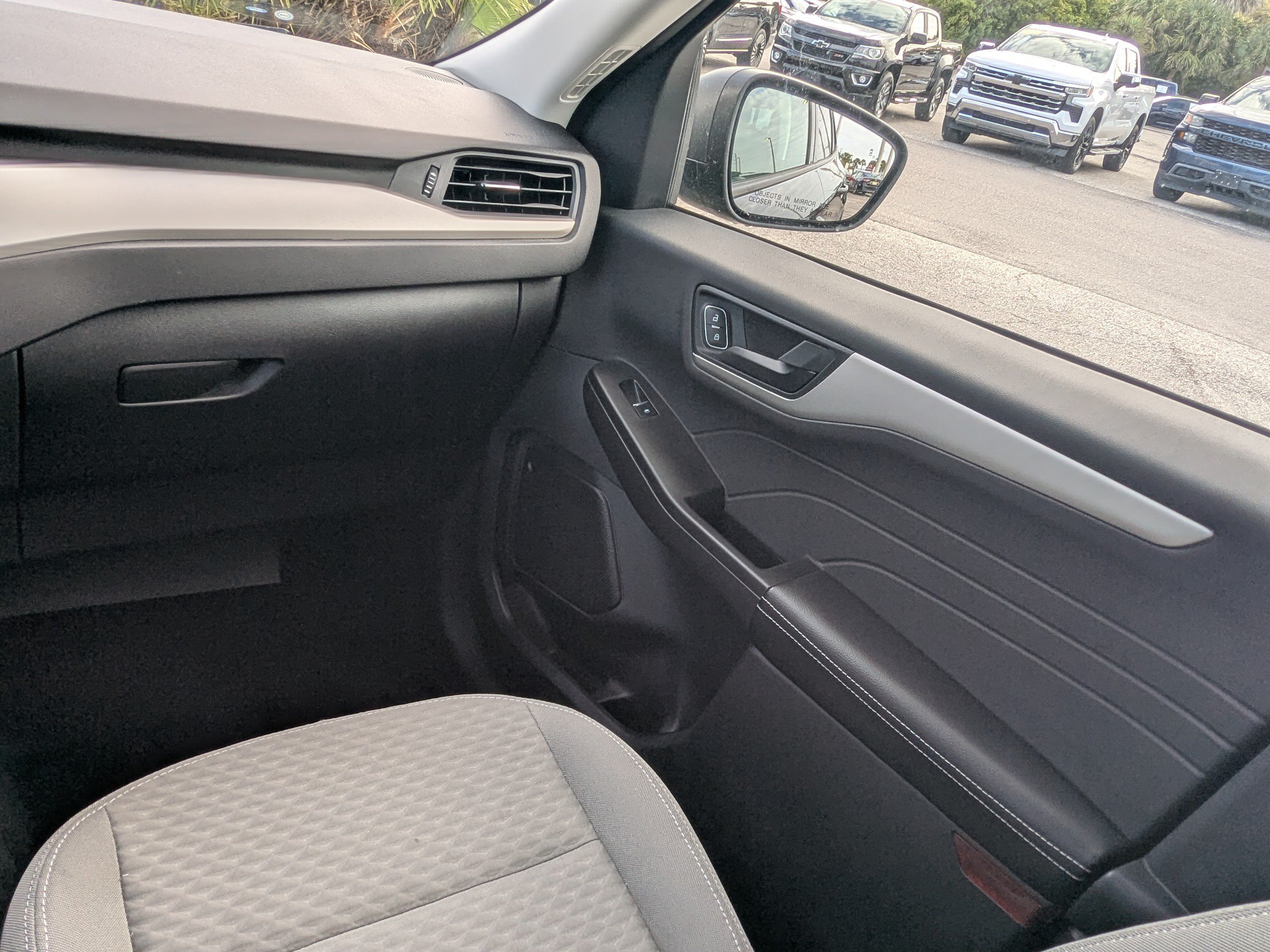Used 2022 Ford Escape SE w/ Convenience Package AWD/4WD image 19