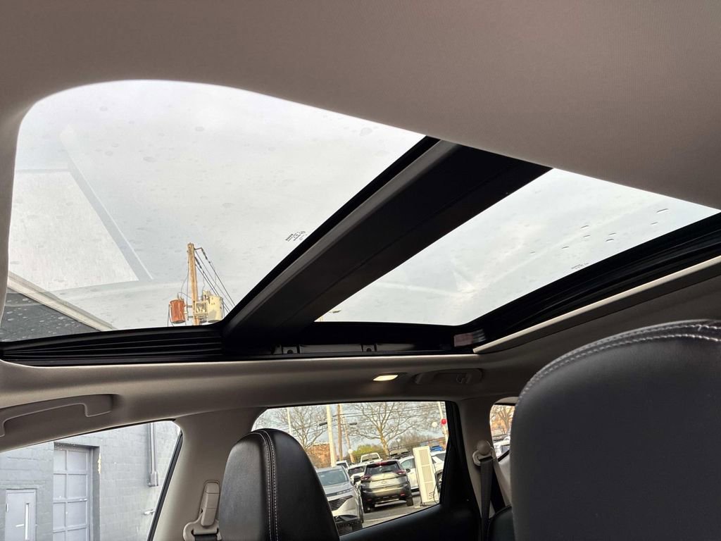 Used 2024 Nissan Murano SL image 24