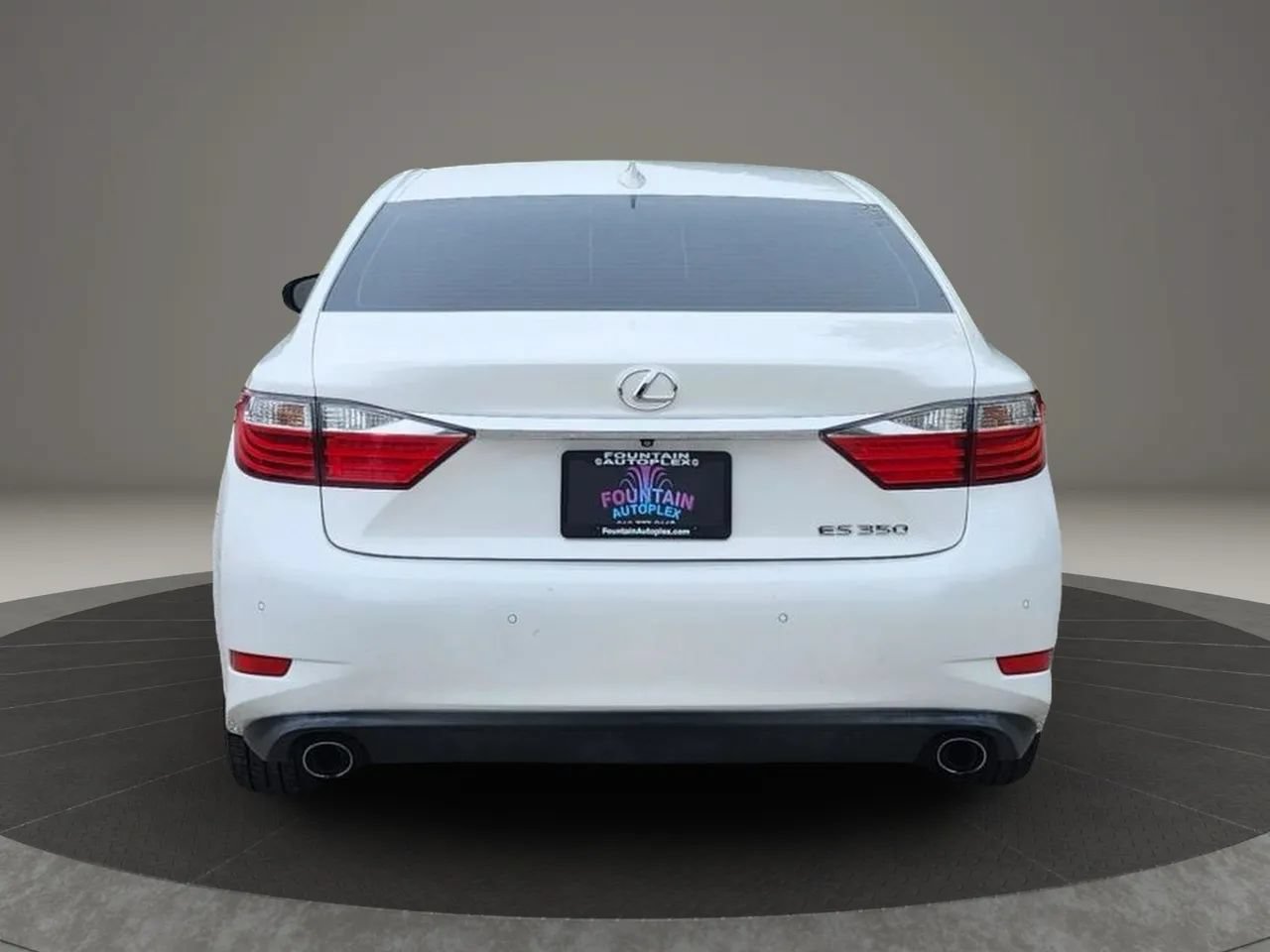 Used 2015 Lexus ES 350 w/ Luxury Package FWD image 5
