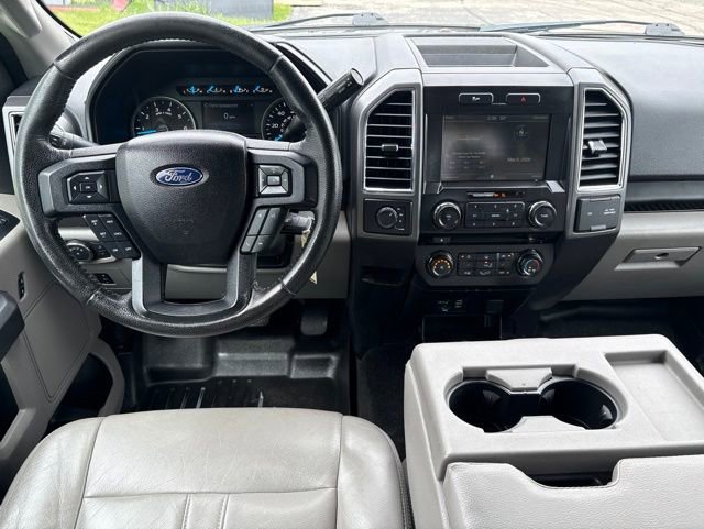 Used 2015 Ford F150 XLT w/ Equipment Group 302A Luxury AWD/4WD image 3