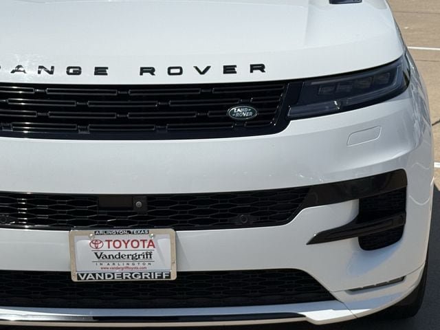Used 2024 Land Rover Range Rover Sport Dynamic SE AWD/4WD image 9