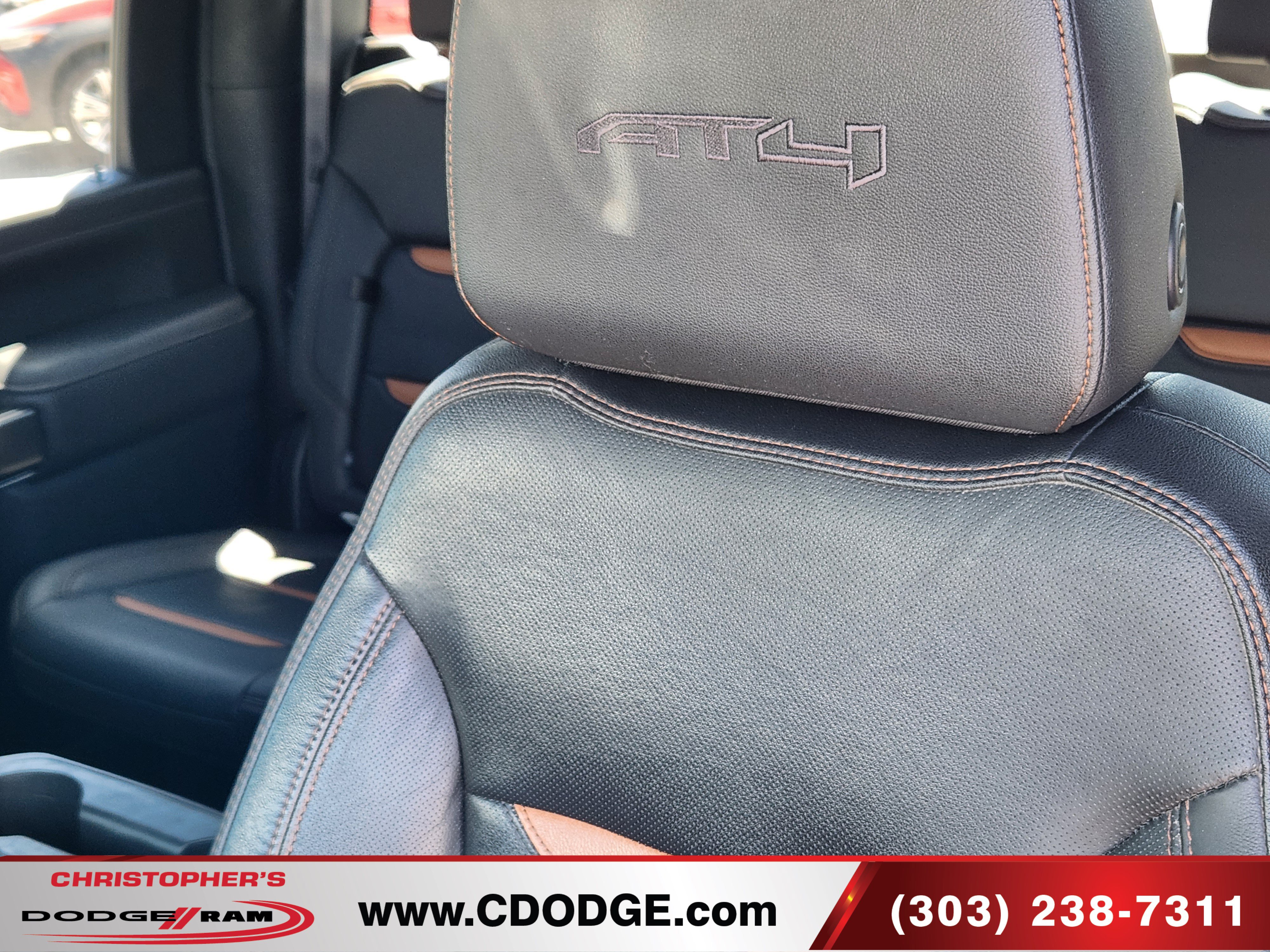 Used 2021 GMC Sierra 2500 AT4 AWD/4WD image 18