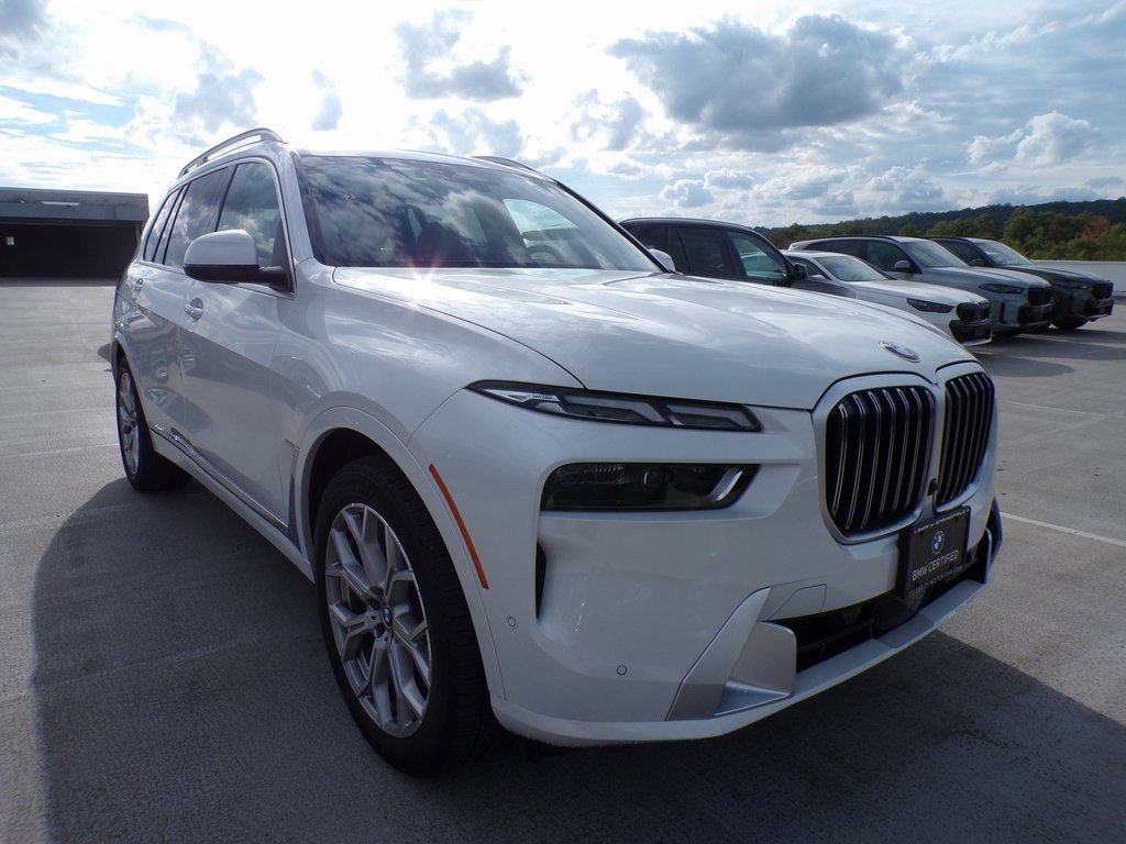 Certified 2025 BMW X7 xDrive40i w/ Premium Package