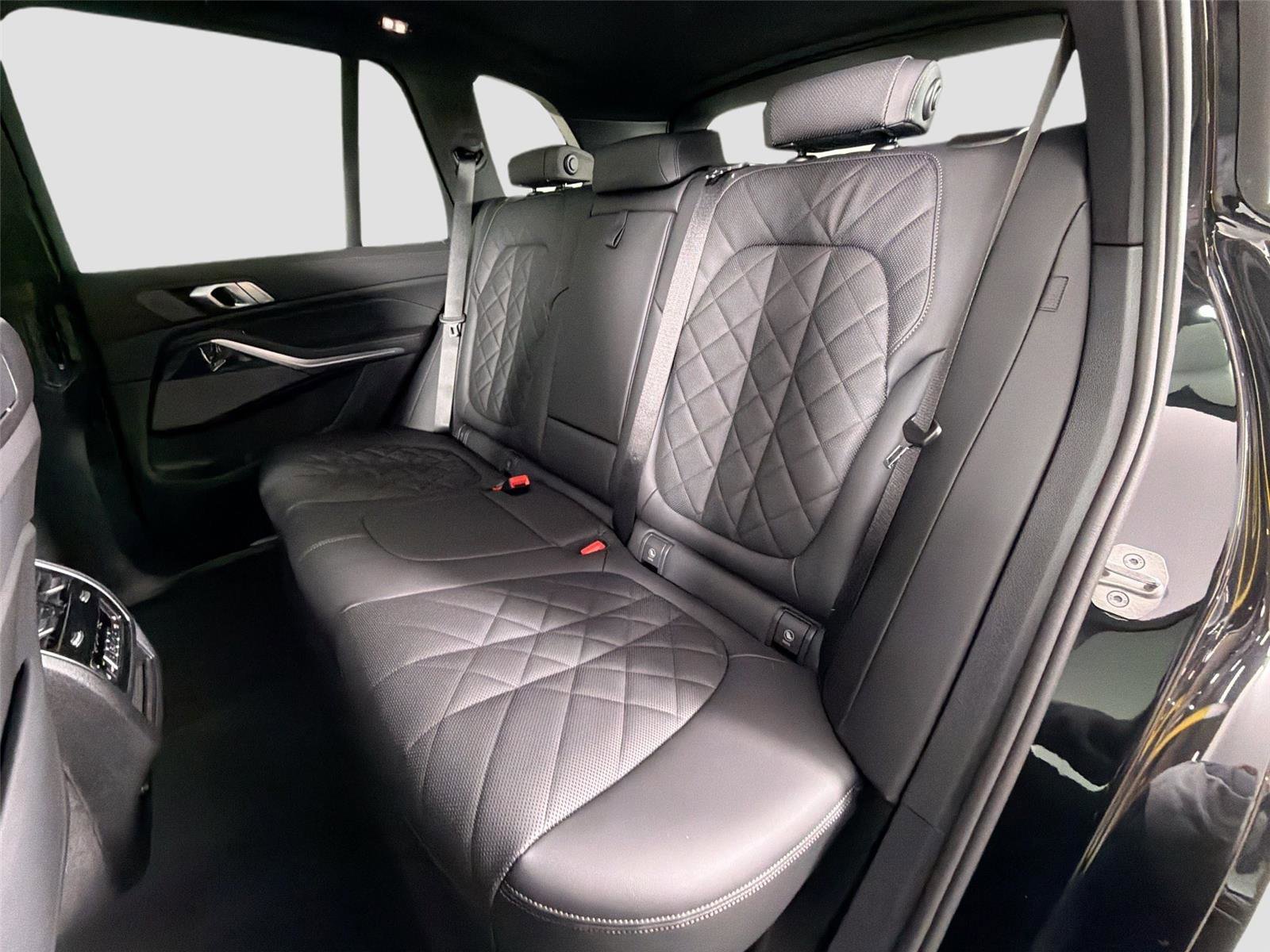 New 2026 BMW X5 sDrive40i RWD image 26